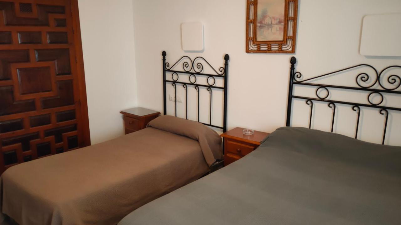 Hostal Colon Antequera Eksteriør bilde